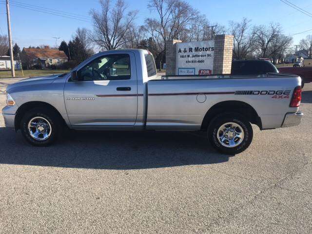 RAM Ram Pickup 1500 2011 photo 1